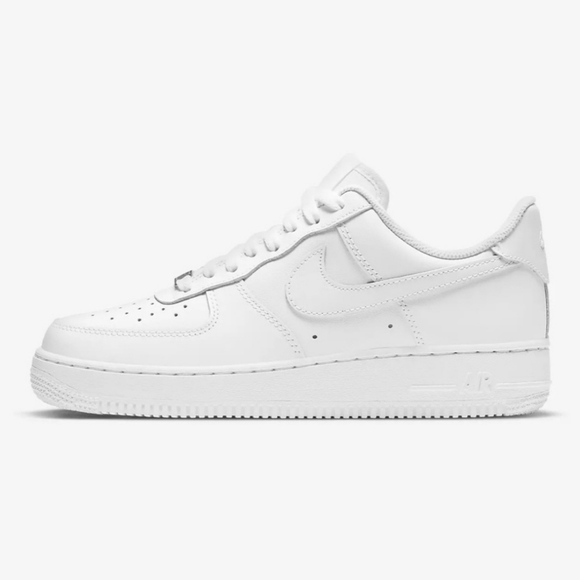 Nike Air Force 1, White, 8½M - Picture 2 of 8